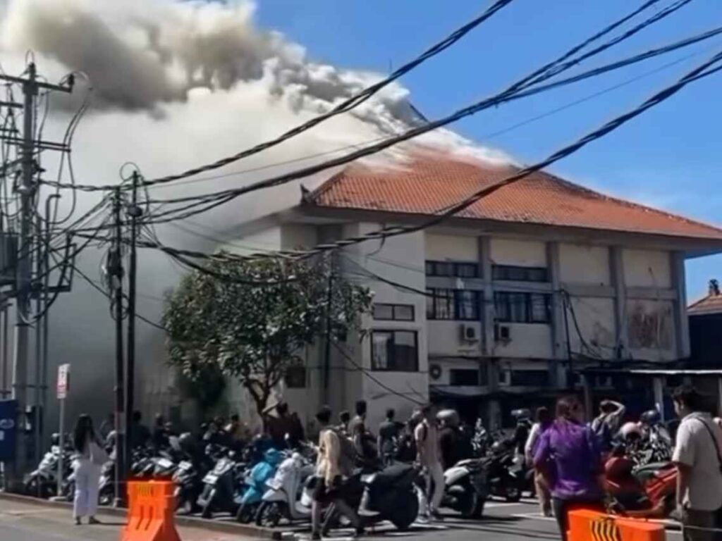 Info Bali Udayana University Fire in Building