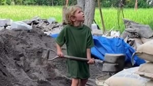 Detik News Ukrainian Boy